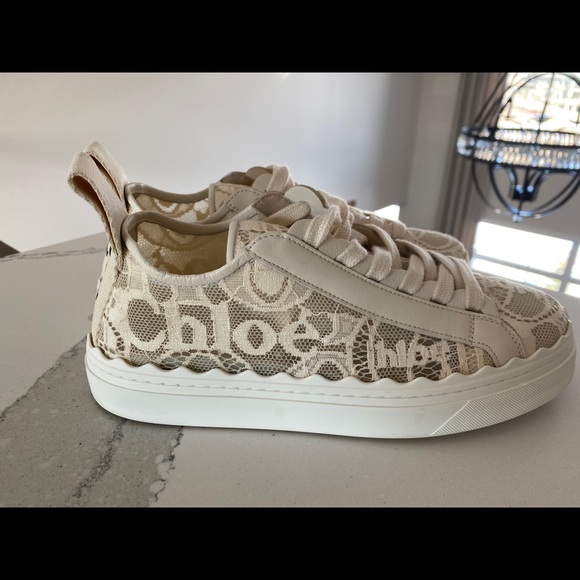 Chloe Lauren beige lace sneakers - Picture 5 of 9